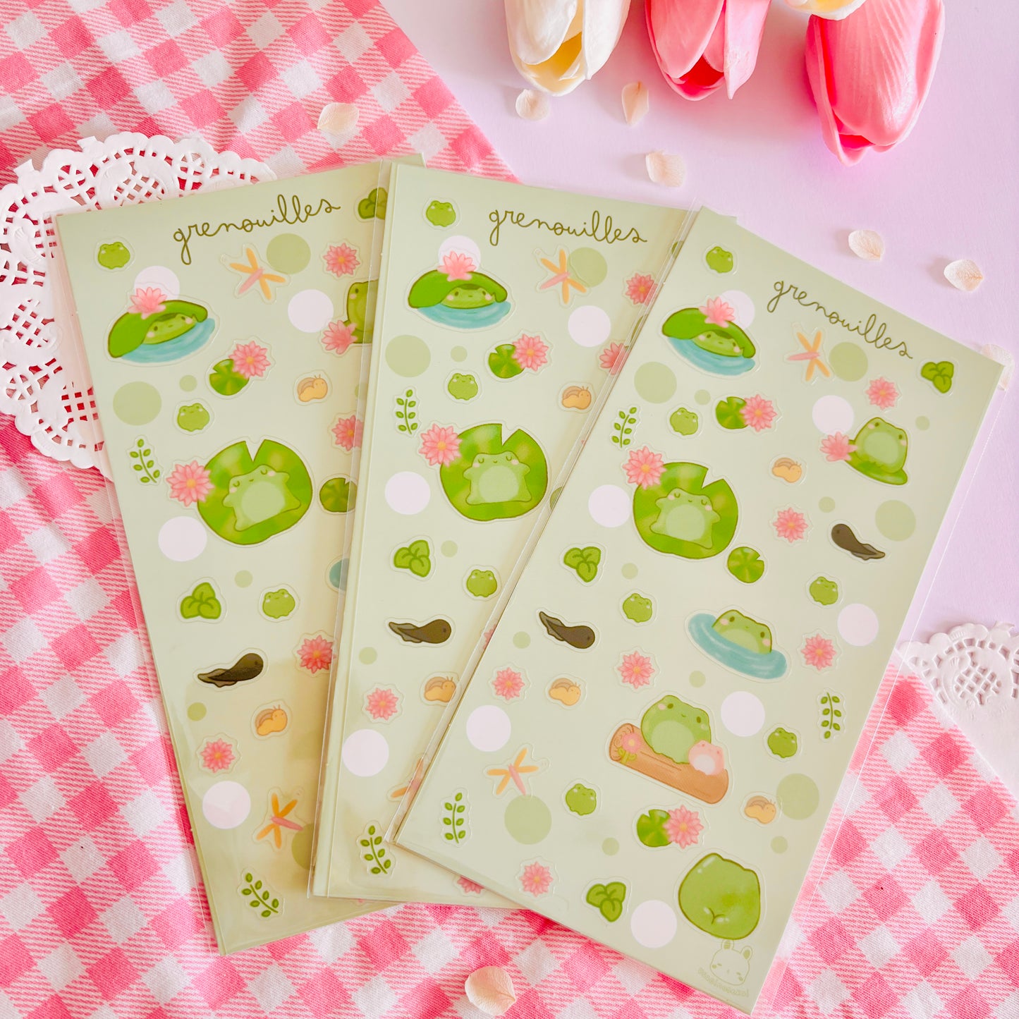 Feuille de stickers Grenouilles
